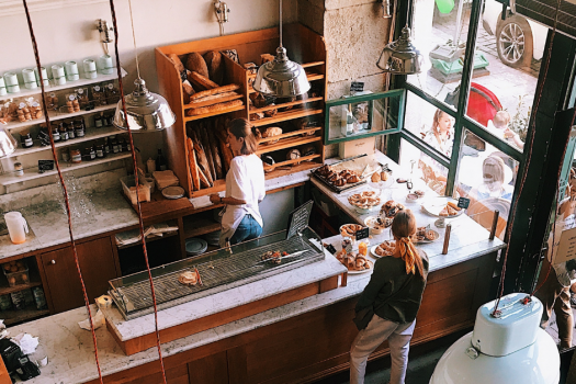 5 Popular Bakeries Any Dessert Lover Must Visit At Least Once